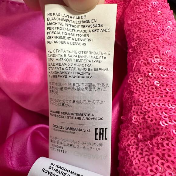 Dolce & Gabbana Hot Pink Sequined Blazer size IT 36 seen on Lisa from Vanderpump - Picture 15 of 16